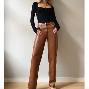 FINAL SALE Wilfred | The Melina Super High Rise Faux Leather Pant